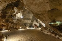 Пещера «Таврида» готовит для туристов экстрим-туры и театрализованные квесты